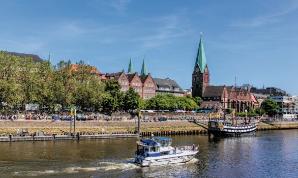 Bremen mit Weser © ArTo-fotolia.com